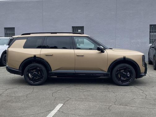 Brown 2027 Kia Telluride X-Line EX