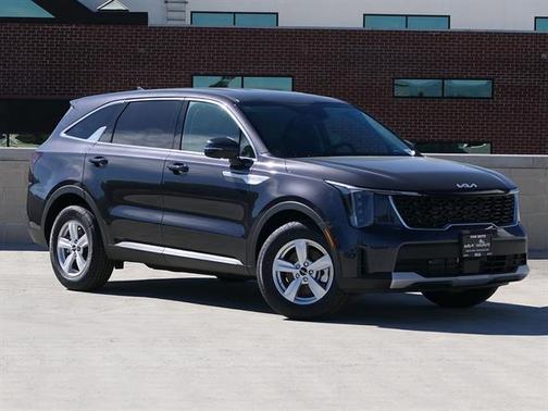 Metal 2026 Kia Sorento LX