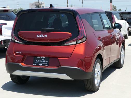 2025 Kia Soul LX