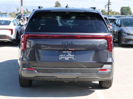 2025 Kia Carnival SX Prestige