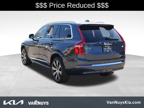 2023 Volvo XC90 Recharge Plug-In Hybrid T8 Ultimate 6-Seater