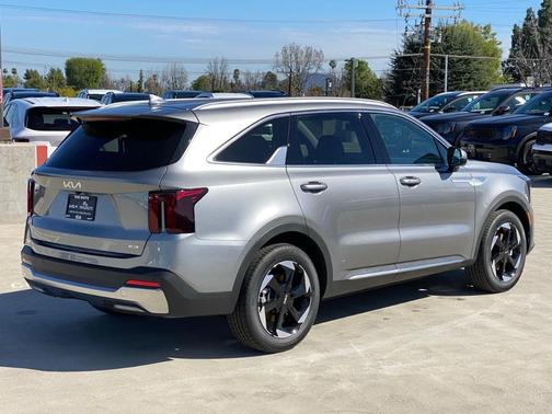 2026 Kia Sorento Hybrid EX