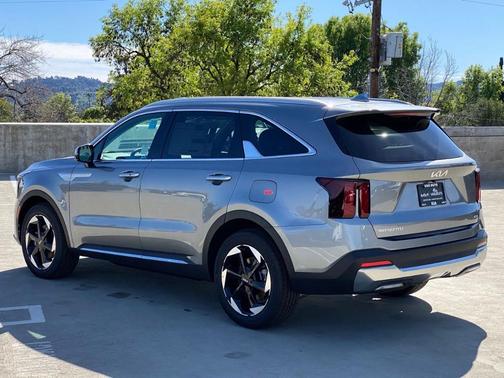 2026 Kia Sorento Hybrid EX