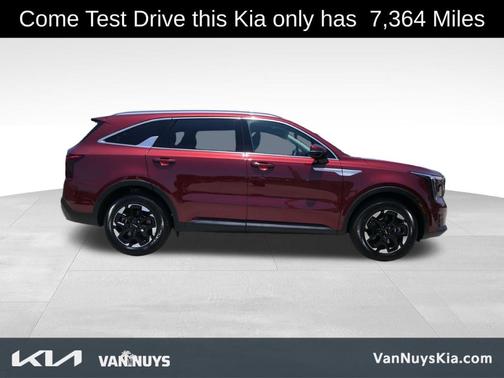 2025 Kia Sorento S