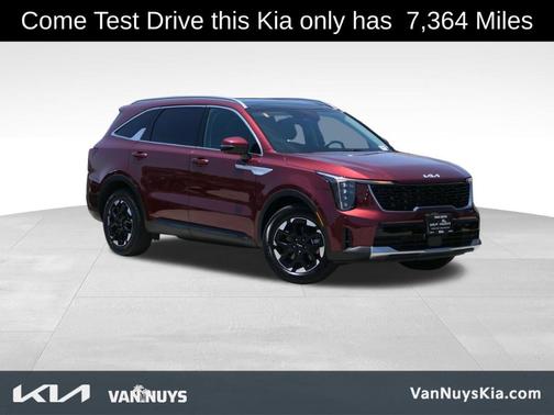 2025 Kia Sorento S