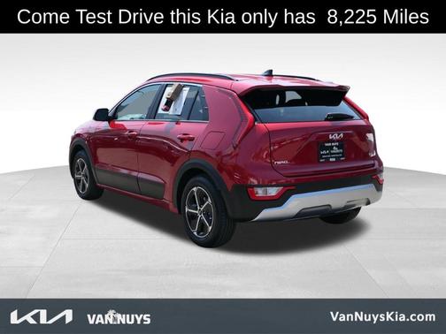 2025 Kia Niro EX