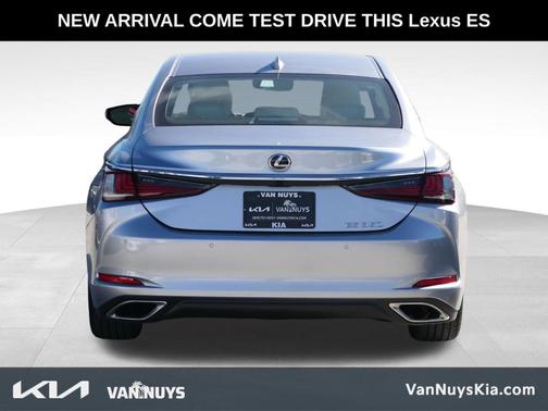 2023 Lexus ES 350 350