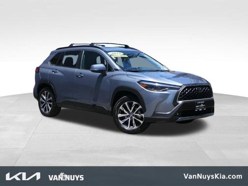 CELESTITE 2023 Toyota Corolla Cross XLE