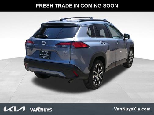 CELESTITE 2023 Toyota Corolla Cross XLE