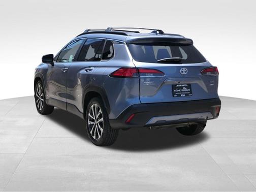 CELESTITE 2023 Toyota Corolla Cross XLE
