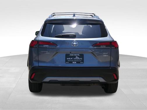 CELESTITE 2023 Toyota Corolla Cross XLE
