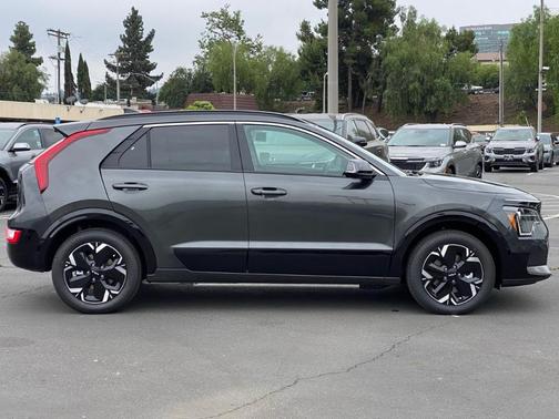 Gray 2026 Kia Niro EV Wind