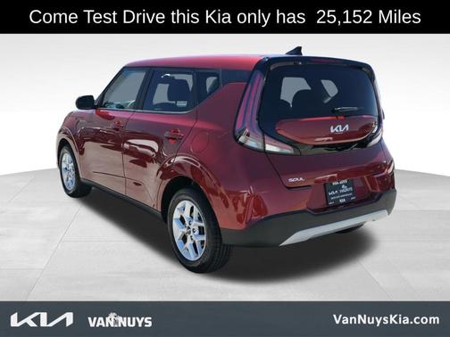 2023 Kia Soul LX