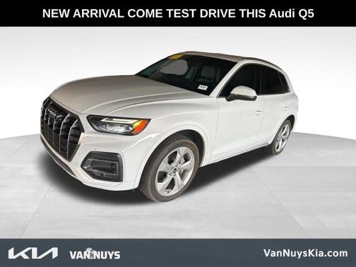 Glacier White Metallic 2021 Audi Q5 40 Premium Plus