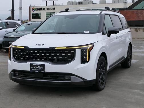 2025 Kia Carnival Hybrid SX