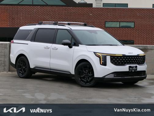 2025 Kia Carnival Hybrid SX