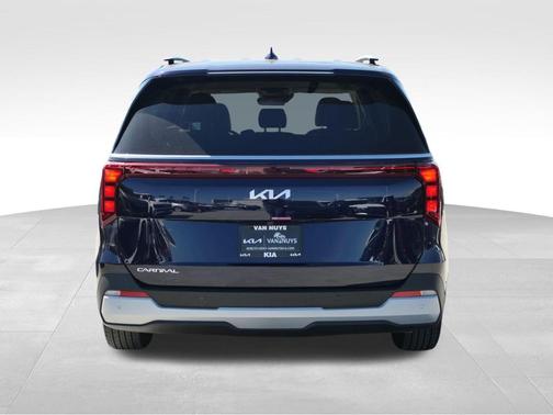 2025 Kia Carnival EX