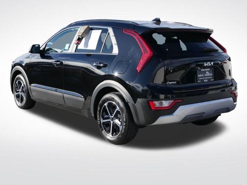 2025 Kia Niro EX