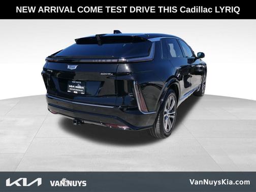 2023 Cadillac LYRIQ Luxury