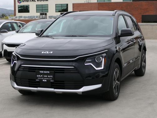 2025 Kia Niro EX