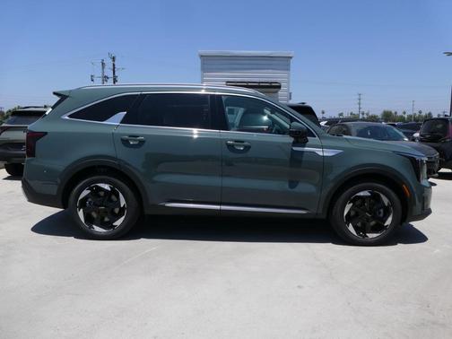 2025 Kia Sorento Hybrid EX