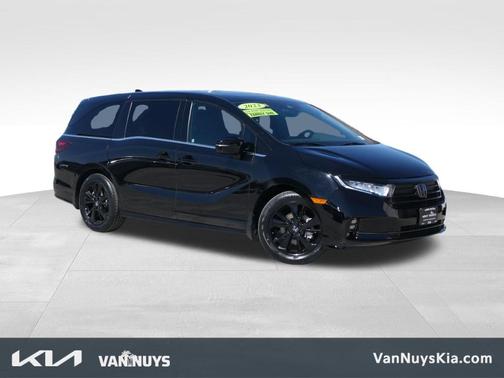 Crystal Black Pearl 2023 Honda Odyssey Sport