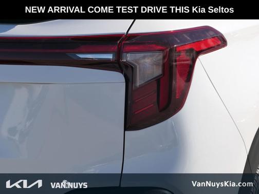 2025 Kia Seltos EX