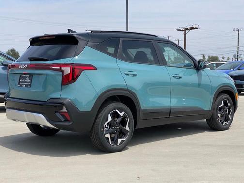 Blue Black 2026 Kia Seltos S