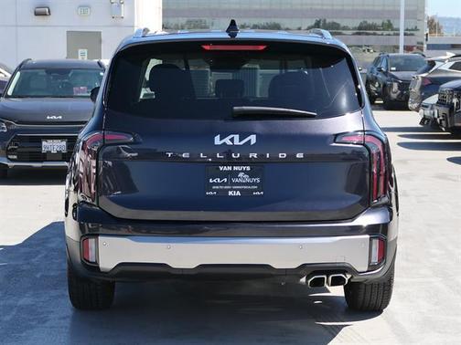 Metal 2025 Kia Telluride SX