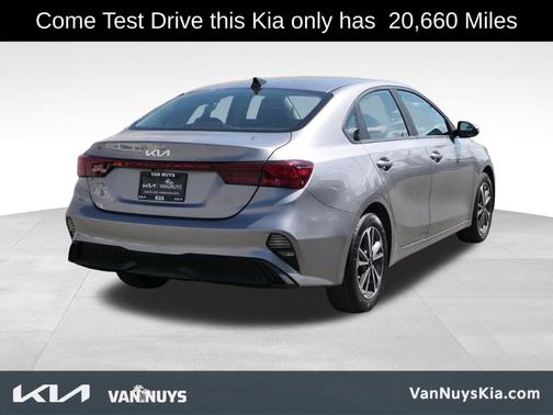 2023 Kia Forte LXS