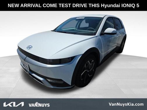 White 2024 Hyundai IONIQ 5 SE
