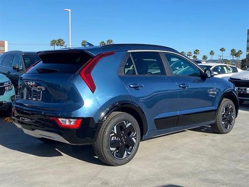 Mineral Blue 2026 Kia Niro EV Wind