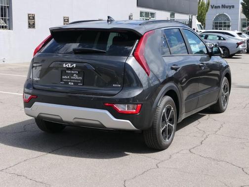 2025 Kia Niro Plug-In Hybrid EX