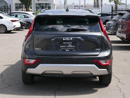 2025 Kia Niro Plug-In Hybrid EX