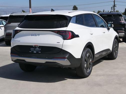 2026 Kia Sportage Hybrid LX