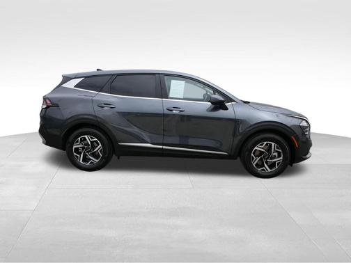 Gray 2025 Kia Sportage LX