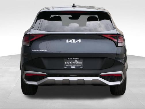 Gray 2025 Kia Sportage LX