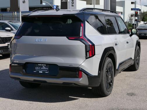 2026 Kia EV9 GT-Line