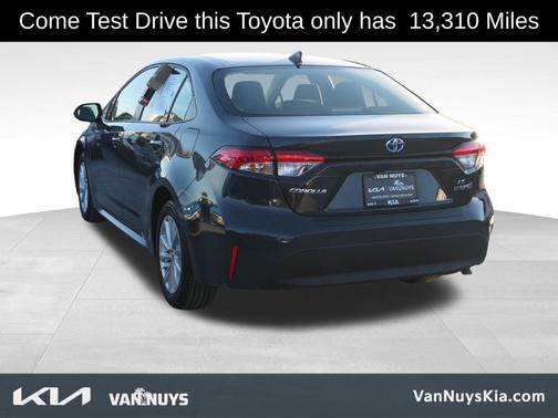 2024 Toyota Corolla Hybrid LE