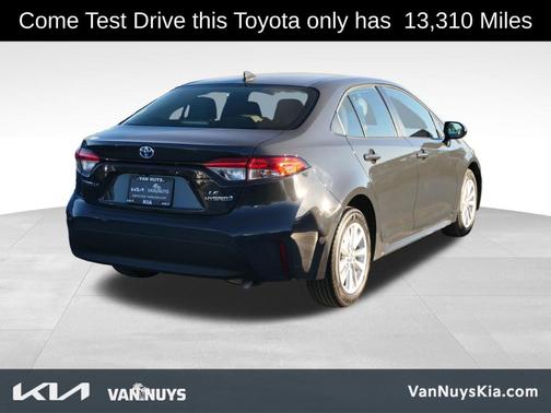 2024 Toyota Corolla Hybrid LE