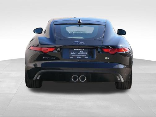2017 Jaguar F-TYPE Premium