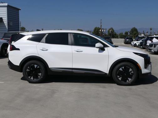 2026 Kia Sportage Hybrid LX