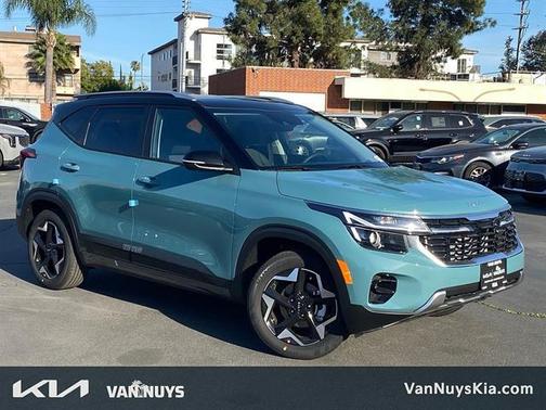 Blue 2026 Kia Seltos S