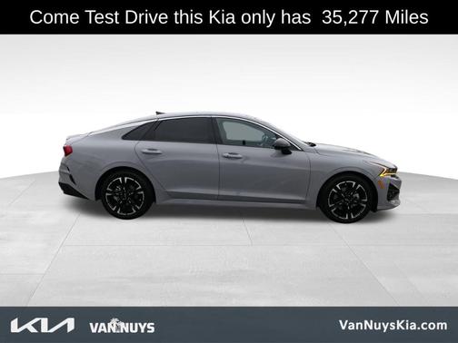 2022 Kia K5 GT-Line