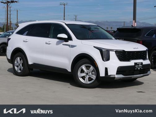 2026 Kia Sorento LX