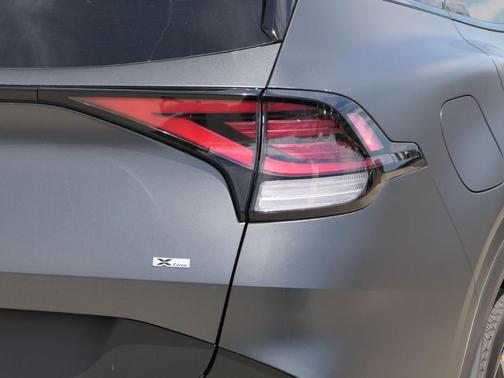 2025 Kia Sportage Plug-In Hybrid X-Line Prestige