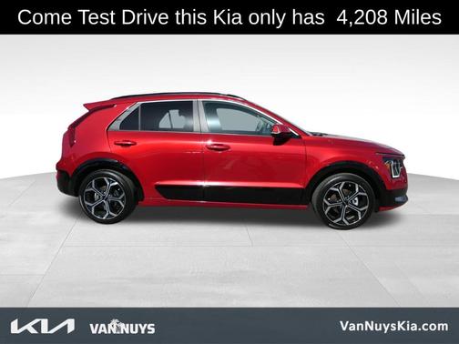 2025 Kia Niro EX Touring