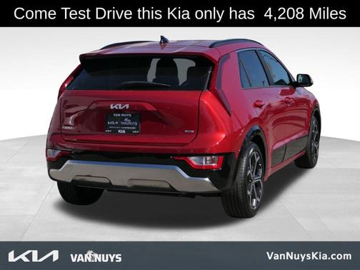 2025 Kia Niro EX Touring