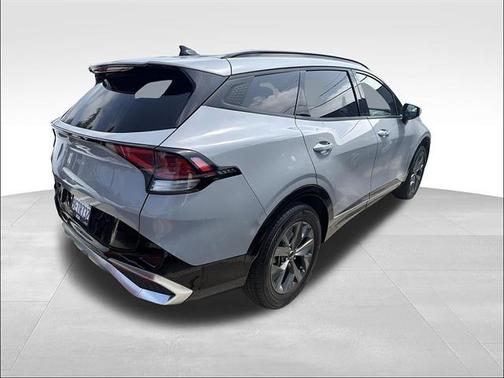 Wolf Gray 2023 Kia Sportage SX