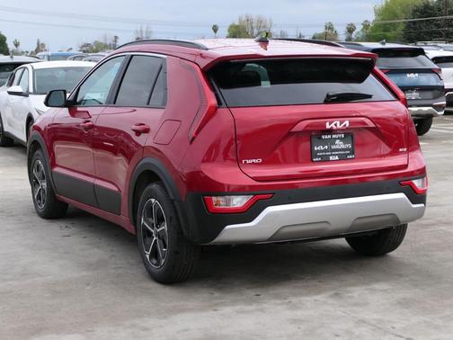 2025 Kia Niro EX